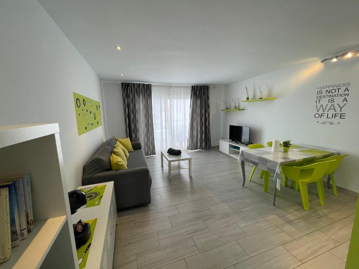 New Pistachio Apartment Costa Teguise Exterior foto