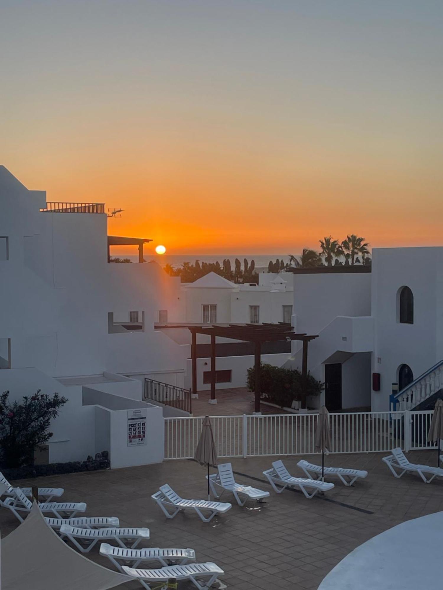 New Pistachio Apartment Costa Teguise Exterior foto